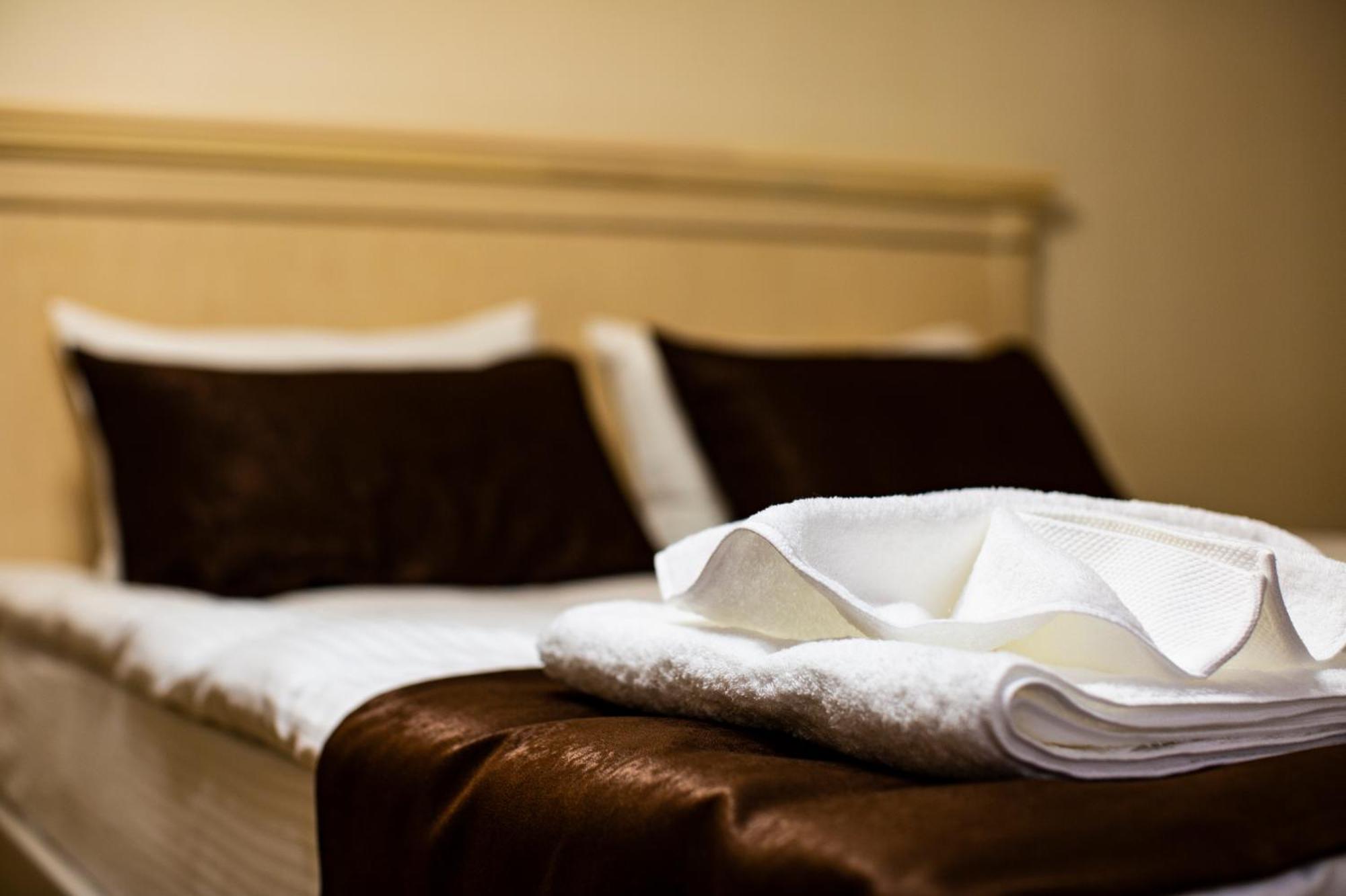 Sulo Atyrau Hotel エクステリア 写真