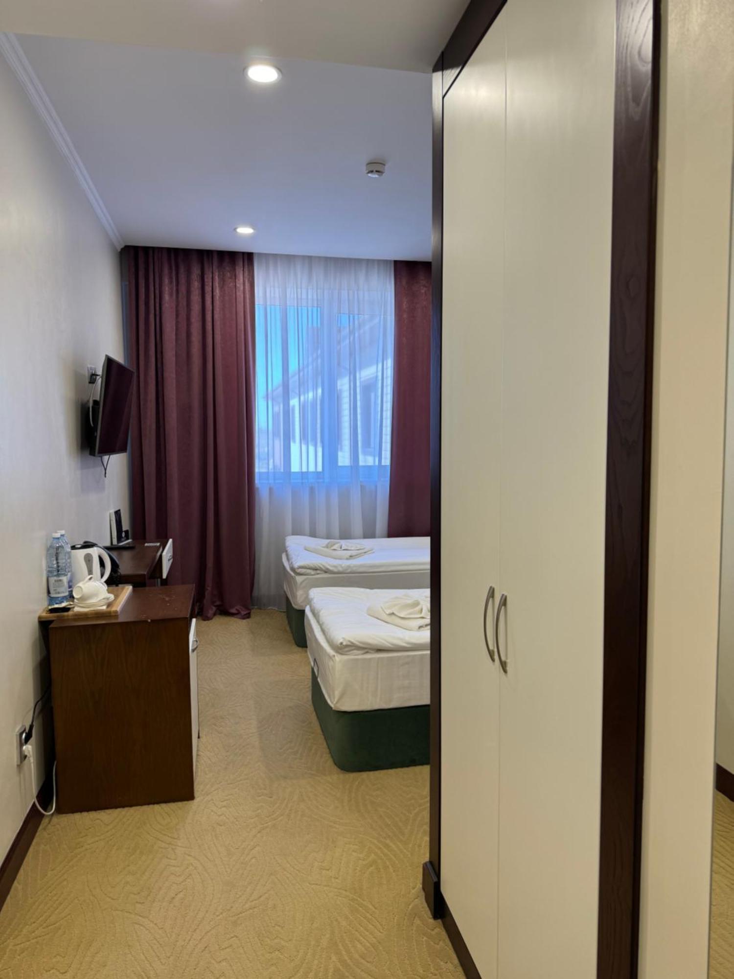 Sulo Atyrau Hotel エクステリア 写真